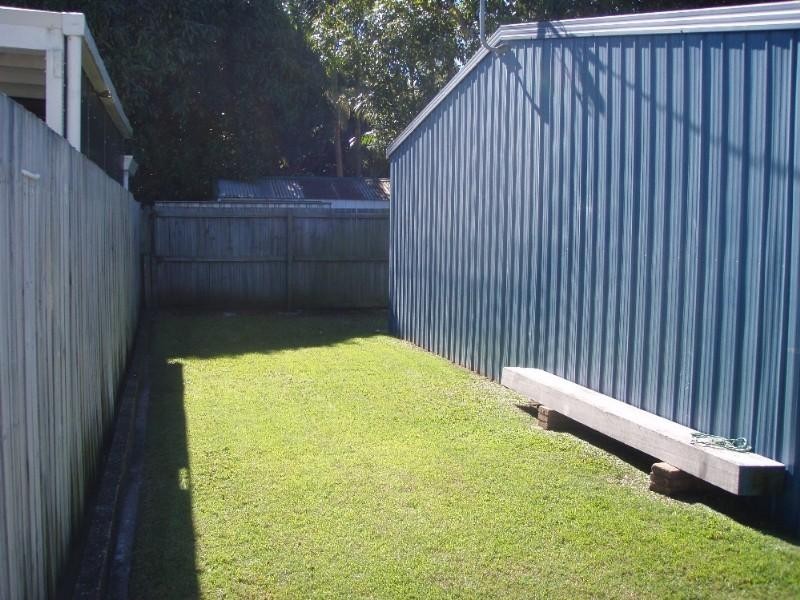 71 Ocean Street, Runaway Bay QLD 4216