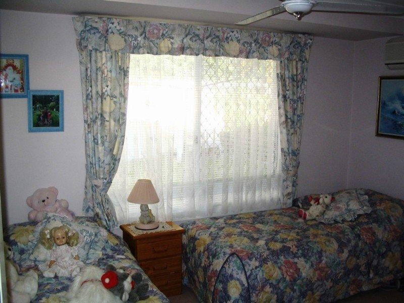 13 Fitzalan Circuit, Arundel QLD 4214