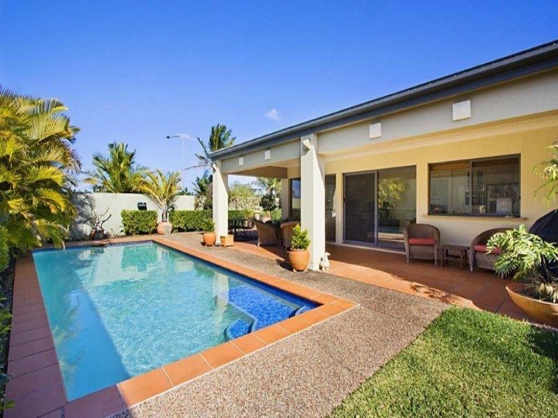 547 Oyster Cove Promenade, Hope Island QLD 4212