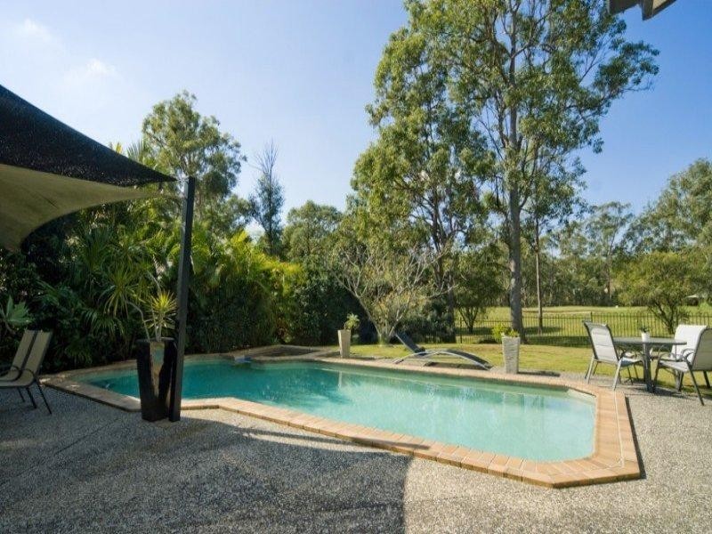 23 Hazel Court, Arundel QLD 4214
