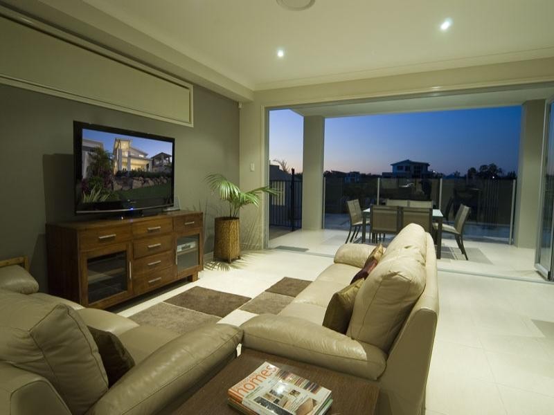 34 River Links East Boulevard, Helensvale QLD 4212