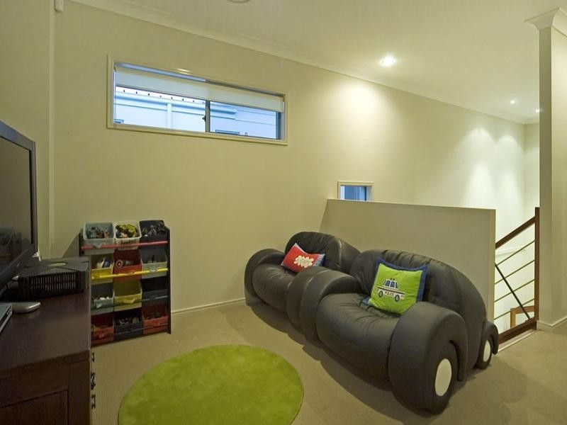 34 River Links East Boulevard, Helensvale QLD 4212