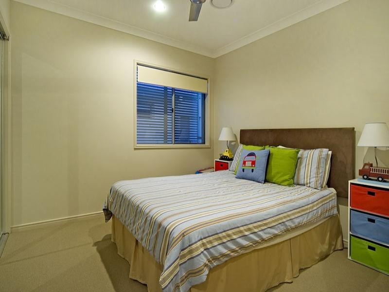 34 River Links East Boulevard, Helensvale QLD 4212