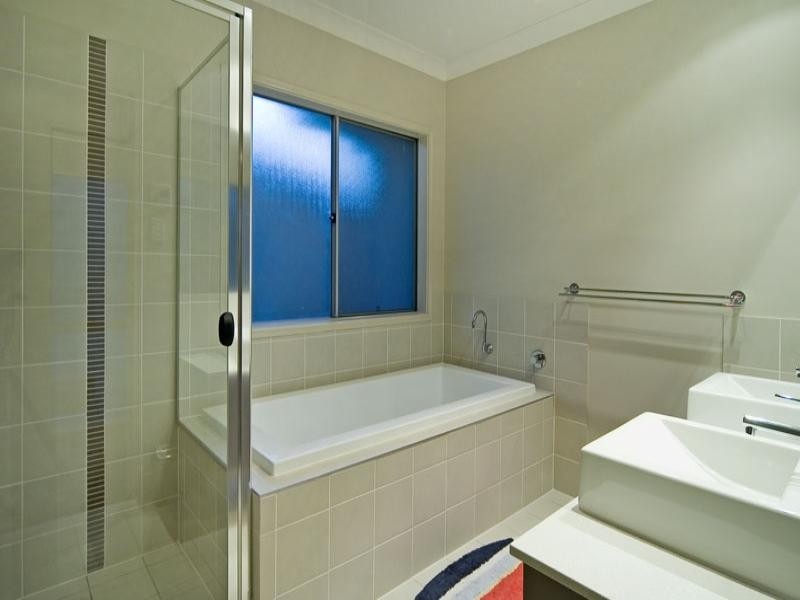 34 River Links East Boulevard, Helensvale QLD 4212