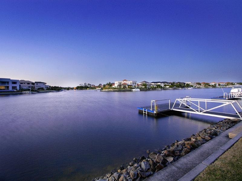 29 Windchimes Way, Hope Island QLD 4212