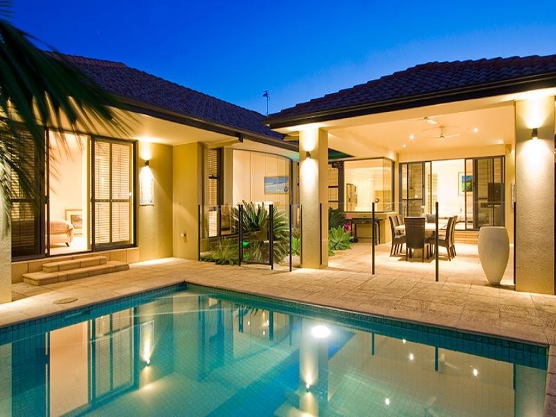 29 Windchimes Way, Hope Island QLD 4212