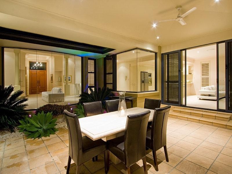 29 Windchimes Way, Hope Island QLD 4212