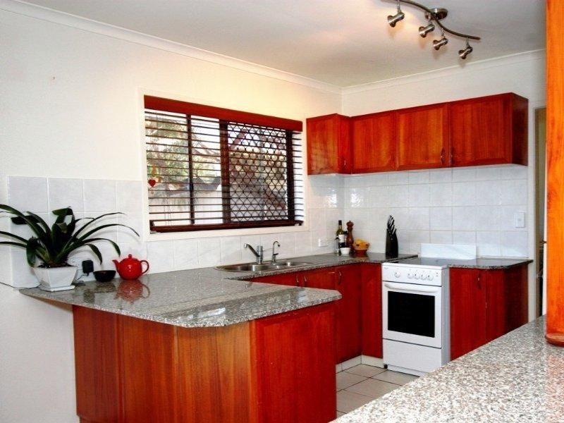 Paradise Point QLD 4216