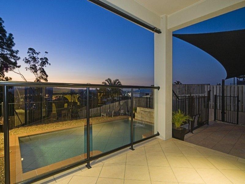 26 Hillary Circuit, Pacific Pines QLD 4211