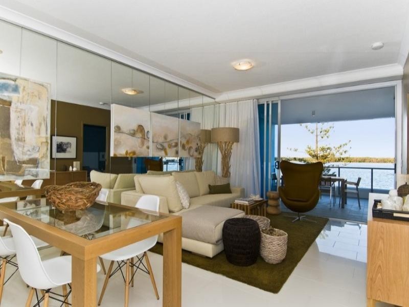 430 Marine Parade, Biggera Waters QLD 4216