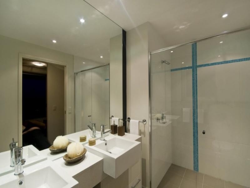 430 Marine Parade, Biggera Waters QLD 4216