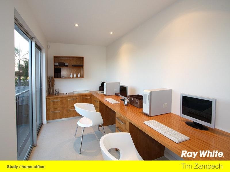 2/7 South Quay Drive, Biggera Waters QLD 4216