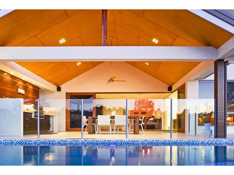 22 Middle Quay Drive, Biggera Waters QLD 4216