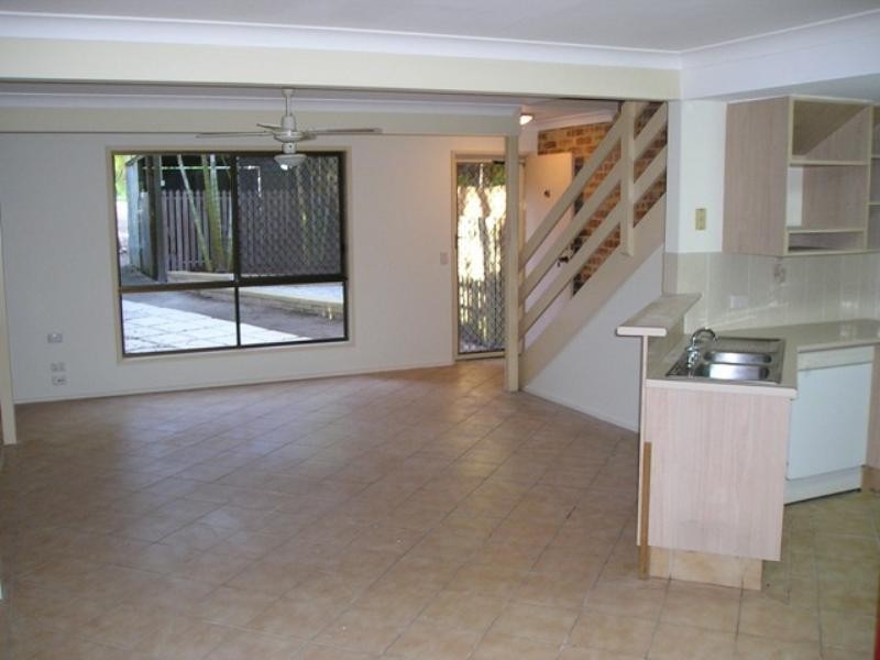 46/71 Olsen Avenue, Labrador QLD 4215