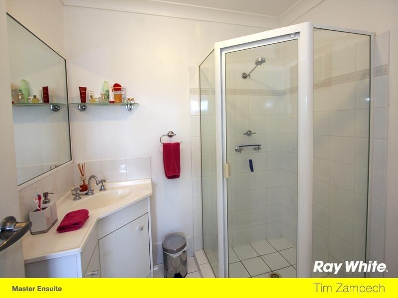 2060/6 Crestridge Crescent, Oxenford QLD 4210