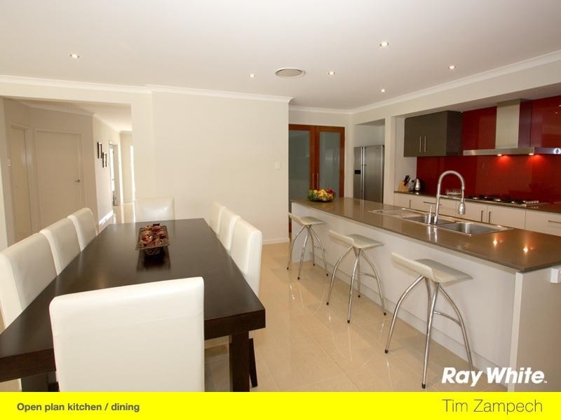 48 Compass Drive, Biggera Waters QLD 4216