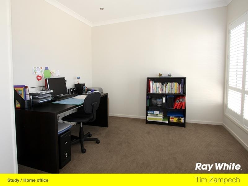 48 Compass Drive, Biggera Waters QLD 4216