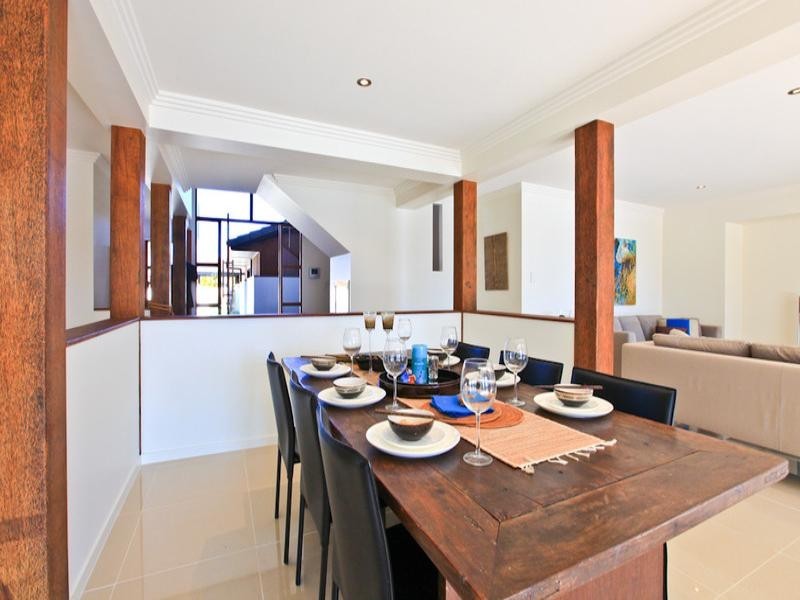 33 Sundance Way, Runaway Bay QLD 4216