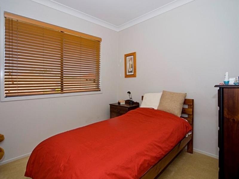 142 Lae Drive, Coombabah QLD 4216