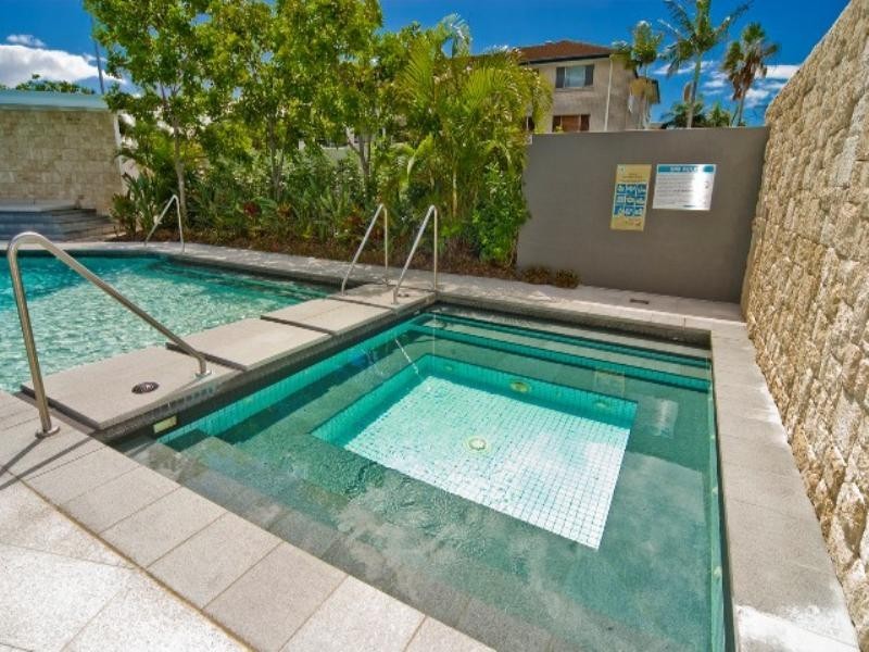 2301/438 Marine Parade, Biggera Waters QLD 4216