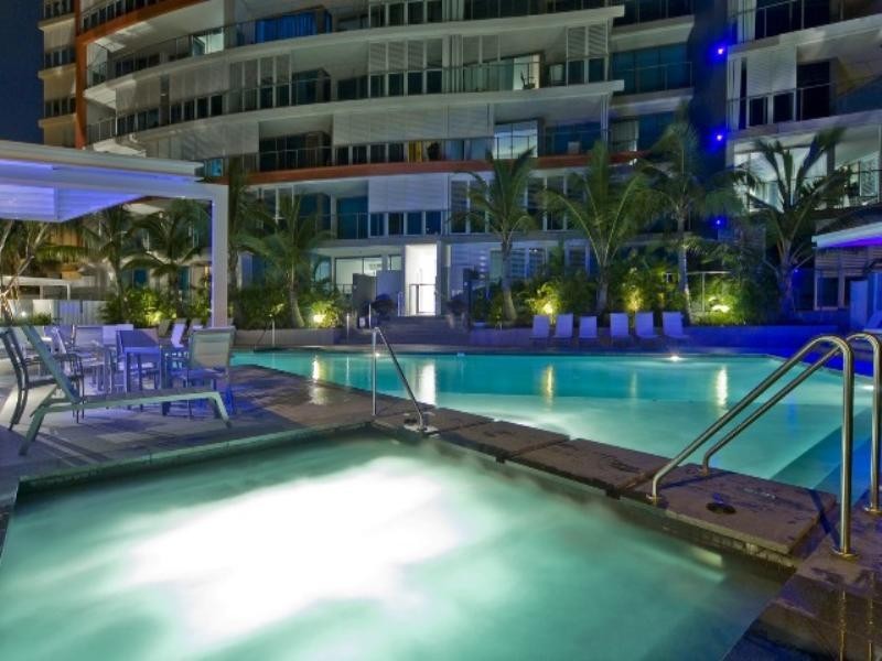 2301/438 Marine Parade, Biggera Waters QLD 4216