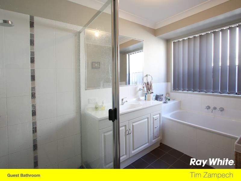 35 East Quay Drive, Biggera Waters QLD 4216