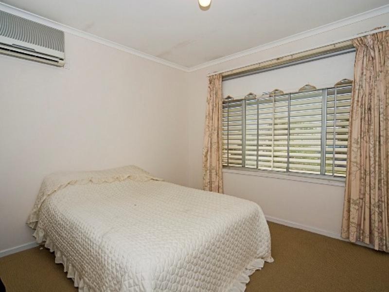 153 Bayview Street, Runaway Bay QLD 4216