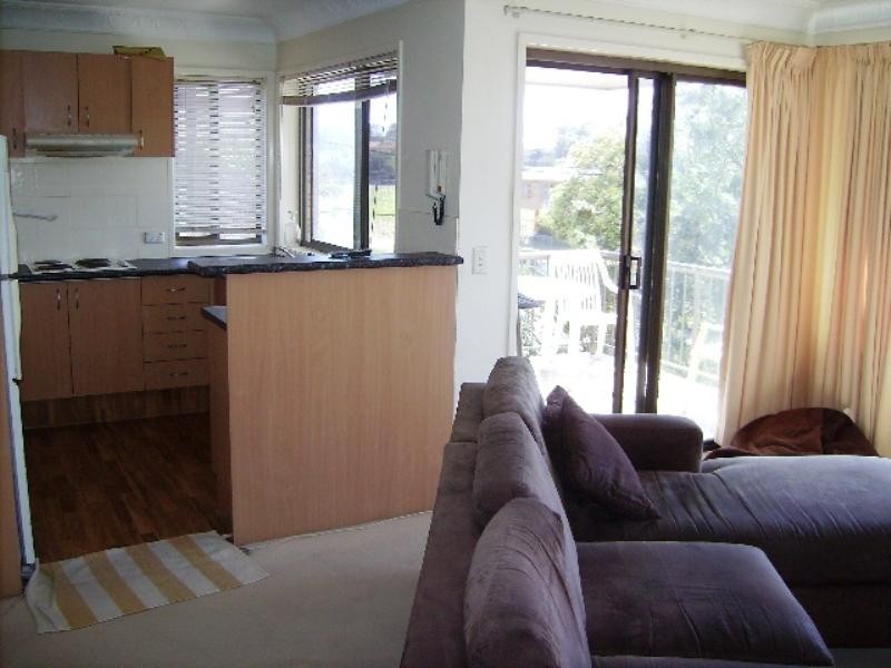 7/4 Broad Street, Labrador QLD 4215