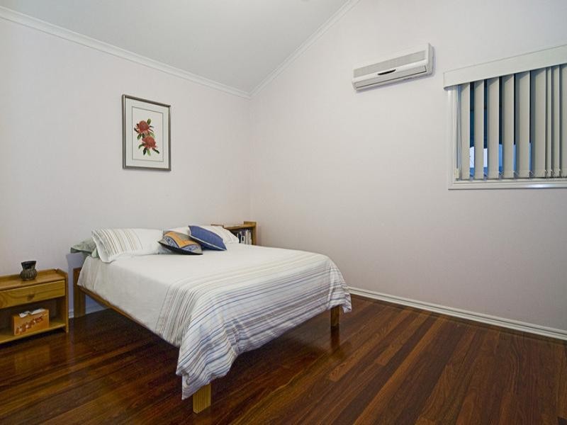 26 Sundance Way, Runaway Bay QLD 4216