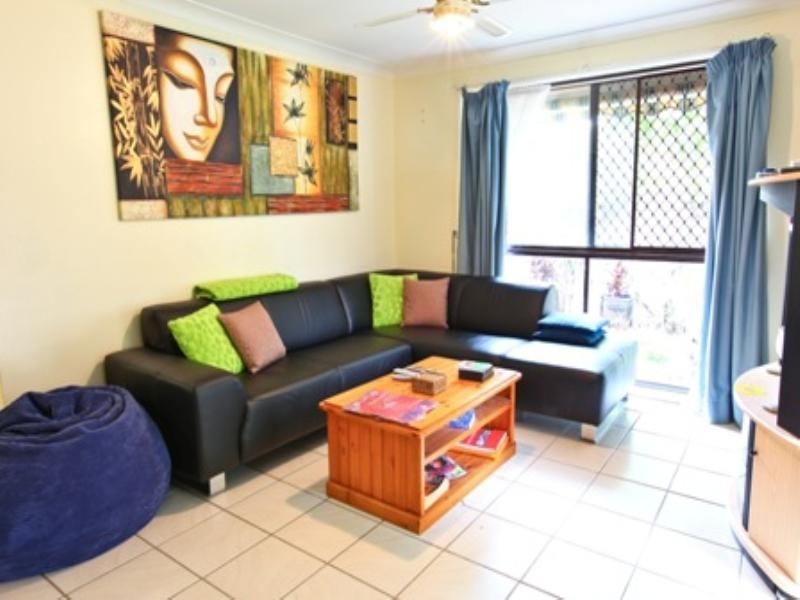 1 and 2/16 Brady Drive, Coombabah QLD 4216