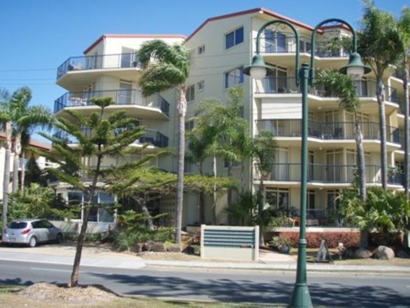 15/418 Bayview Beach, Marine Parade, Biggera Waters QLD 4216