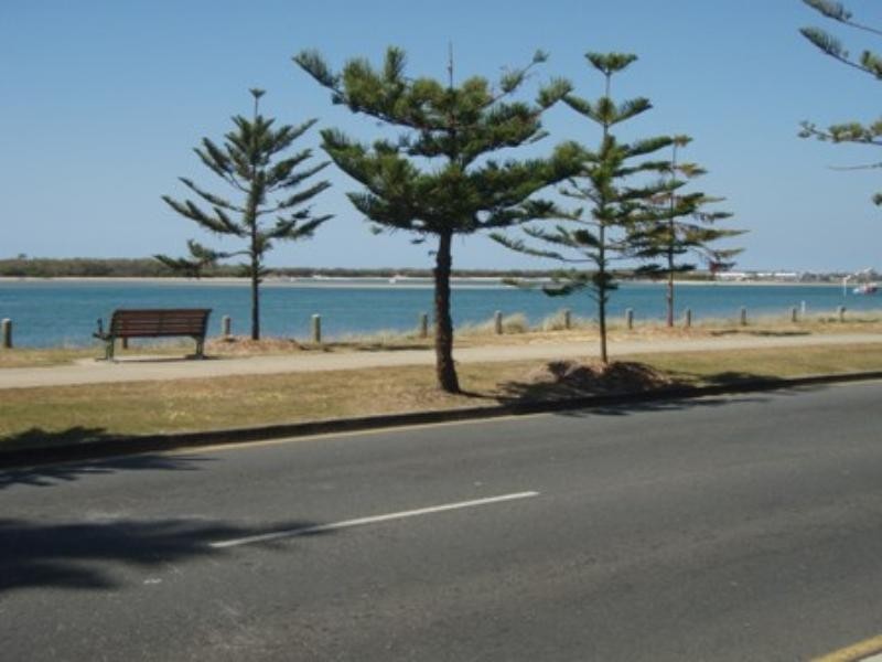 15/418 Bayview Beach, Marine Parade, Biggera Waters QLD 4216