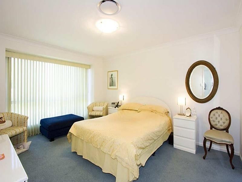 Hope Island QLD 4212