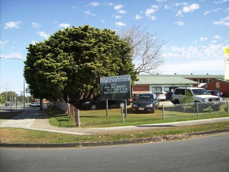 53 Coombabah Road, Runaway Bay QLD 4216