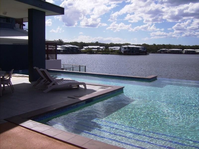 9/181 Lae Drive, Runaway Bay QLD 4216