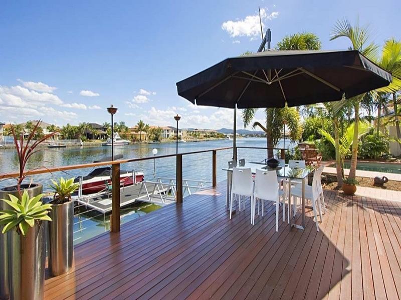 2a Champagne Boulevard, Helensvale QLD 4212