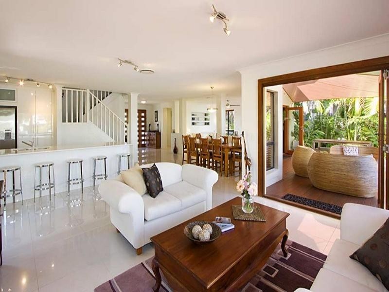 2a Champagne Boulevard, Helensvale QLD 4212