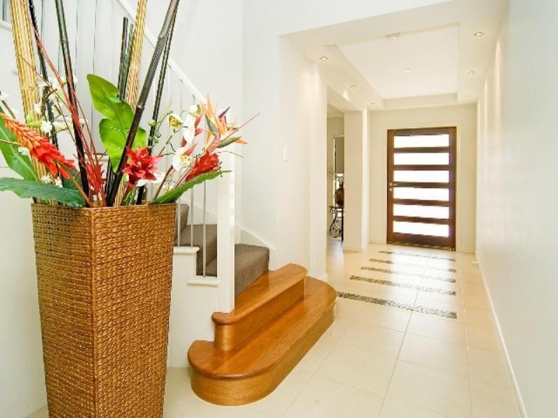 7 Edgewater Place, Hope Island QLD 4212