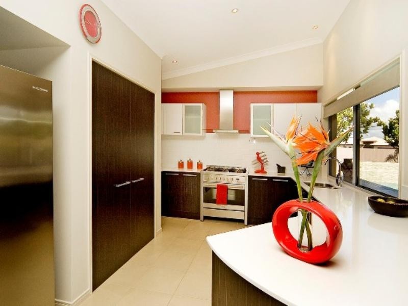 7 Edgewater Place, Hope Island QLD 4212