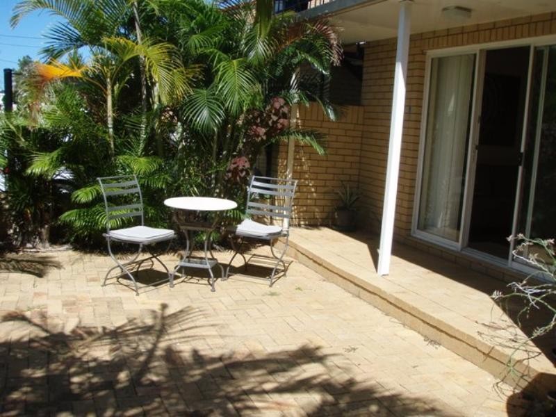 1/40 Poinsettia Avenue, Runaway Bay QLD 4216