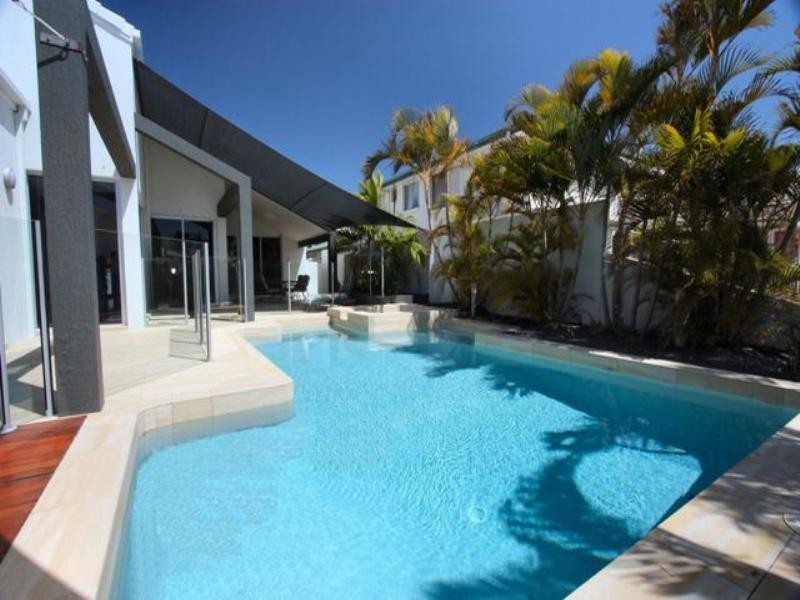 Runaway Bay QLD 4216