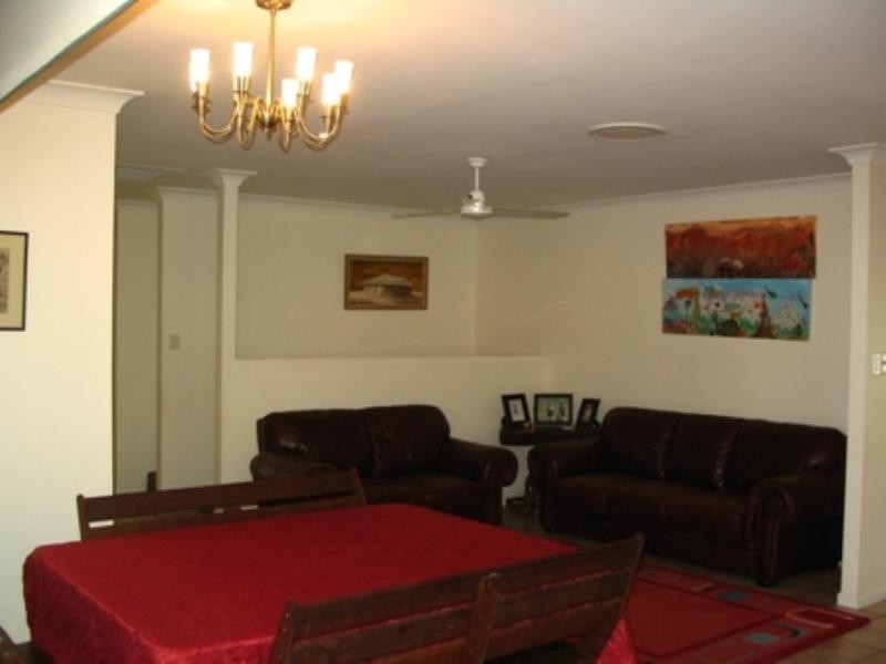 30 Desert Falls Crescent, Parkwood QLD 4214