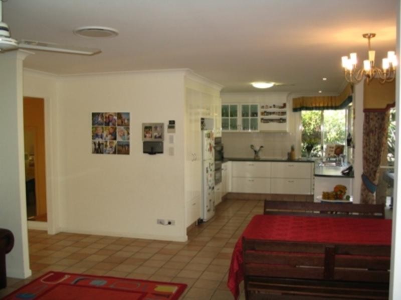 30 Desert Falls Crescent, Parkwood QLD 4214