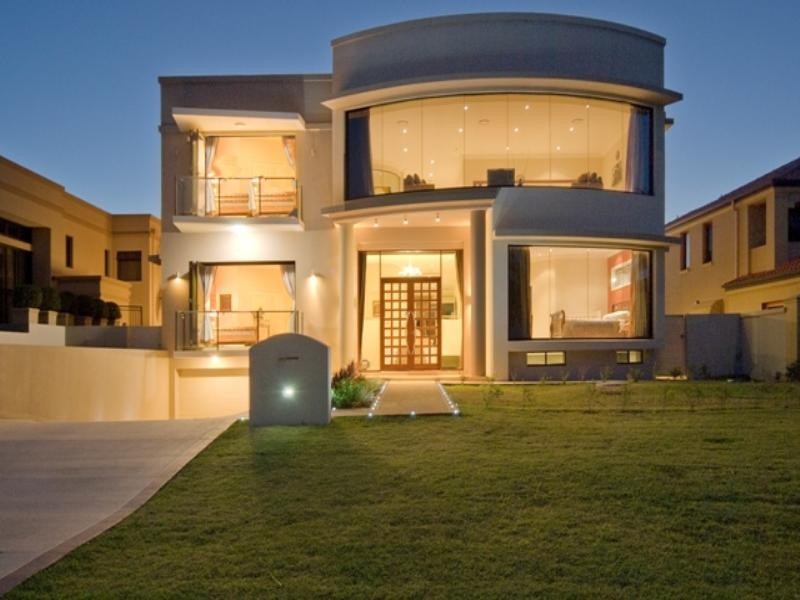 46 Shearwater Esplanade, Runaway Bay QLD 4216