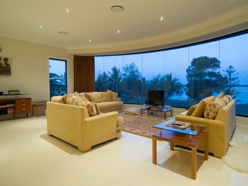 46 Shearwater Esplanade, Runaway Bay QLD 4216