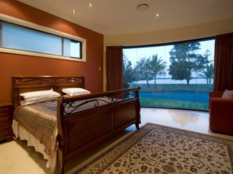 46 Shearwater Esplanade, Runaway Bay QLD 4216