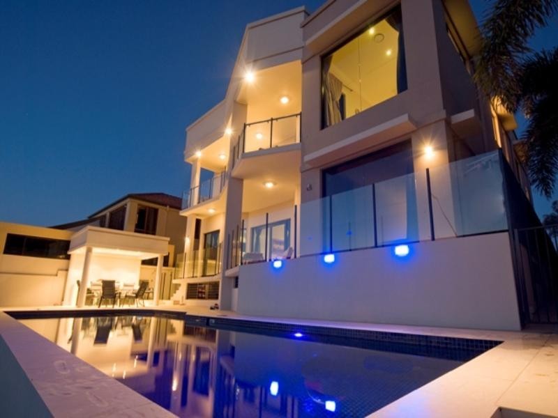46 Shearwater Esplanade, Runaway Bay QLD 4216