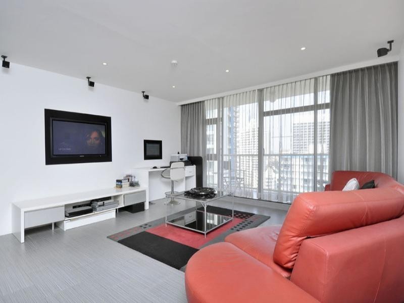 16G Beachpoint 3277 Gold Coast Highway, Surfers Paradise QLD 4217