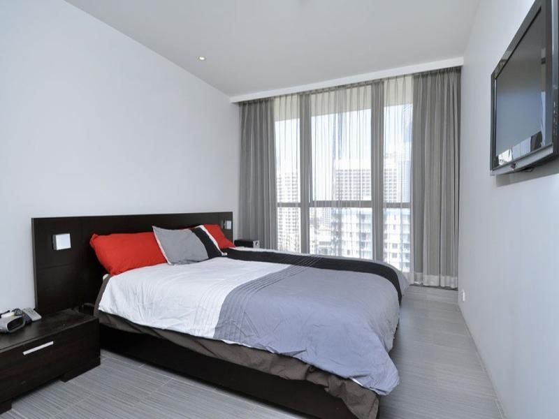 16G Beachpoint 3277 Gold Coast Highway, Surfers Paradise QLD 4217