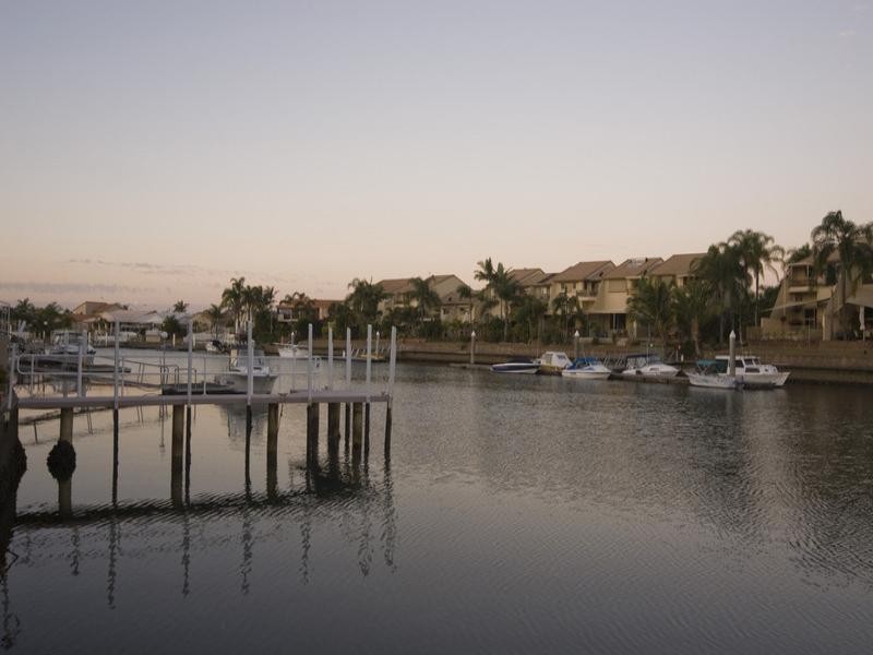 26 Sundance Way, Runaway Bay QLD 4216